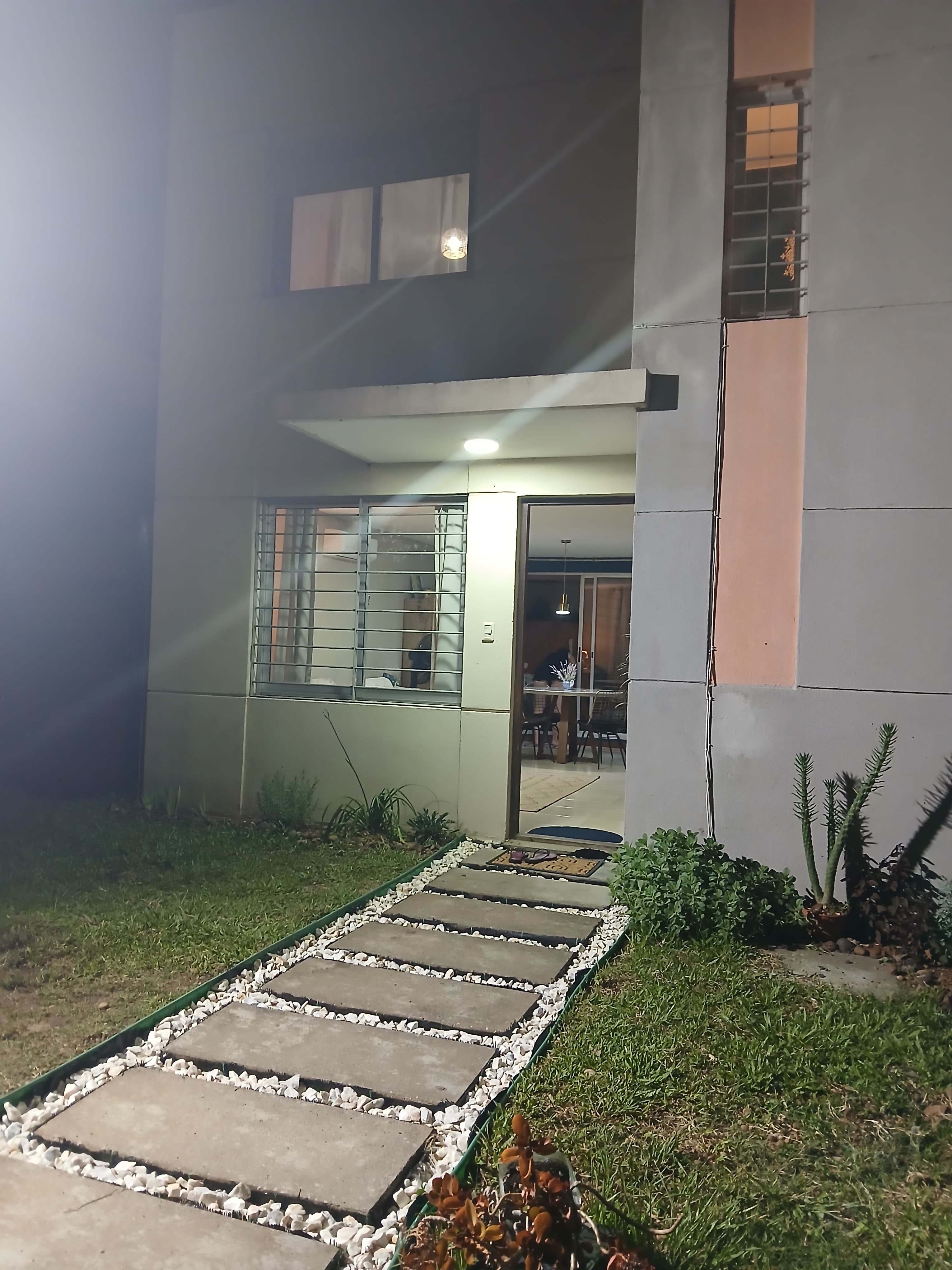 Entrada de Posada Viraro